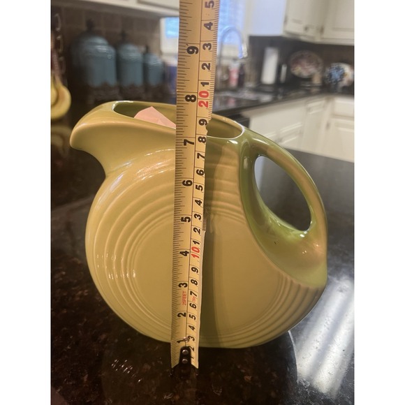 Fiestaware Large Disc Pitcher Chartreuse/Lemongrass 7.25" HLC Fiesta Collectible - Picture 6 of 9